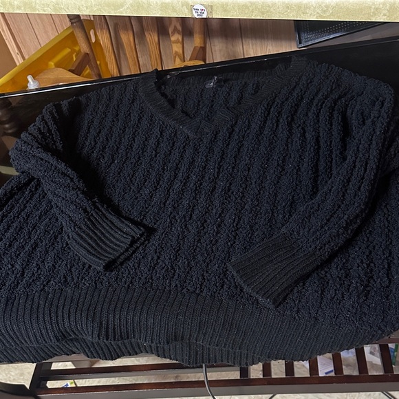 12 clothing pieces - Picture 10 of 14